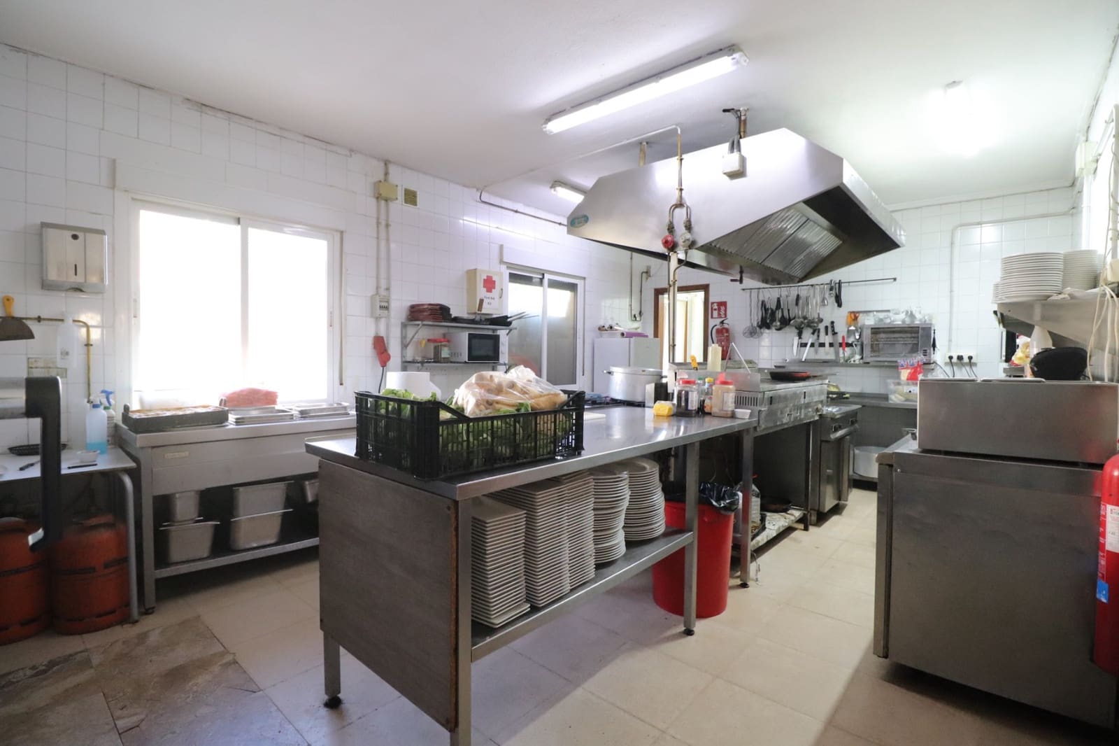 Erhverv til salg i Dona Pepa med garage - € 120.000 (Ref: 9543170)