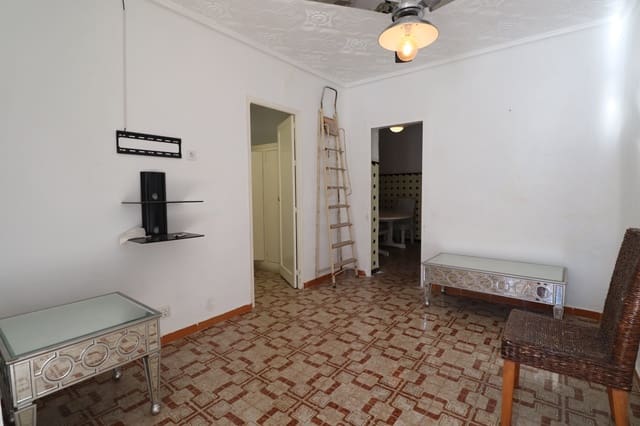 Casa de 4 habitaciones en Benijófar en venta con piscina - 175.000 € (Ref: 9543171)