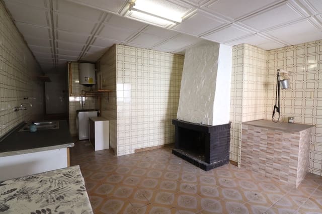 Casa de 4 habitaciones en Benijófar en venta con piscina - 175.000 € (Ref: 9543171)