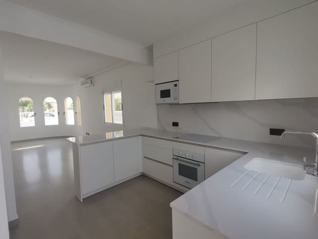 2 soverom Villa til salgs i Lo Crispin, Algorfa med svømmebasseng garasje - € 249 000 (Ref: 9543172)