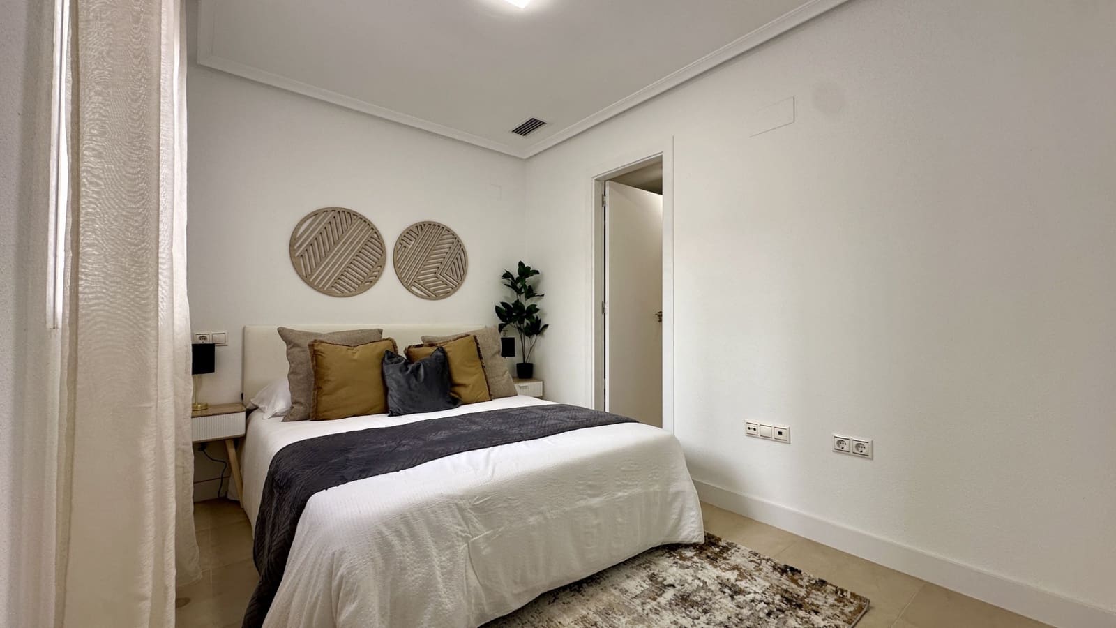 3 soveværelse Lejlighed til salg i Torrevieja - € 155.000 (Ref: 9543315)