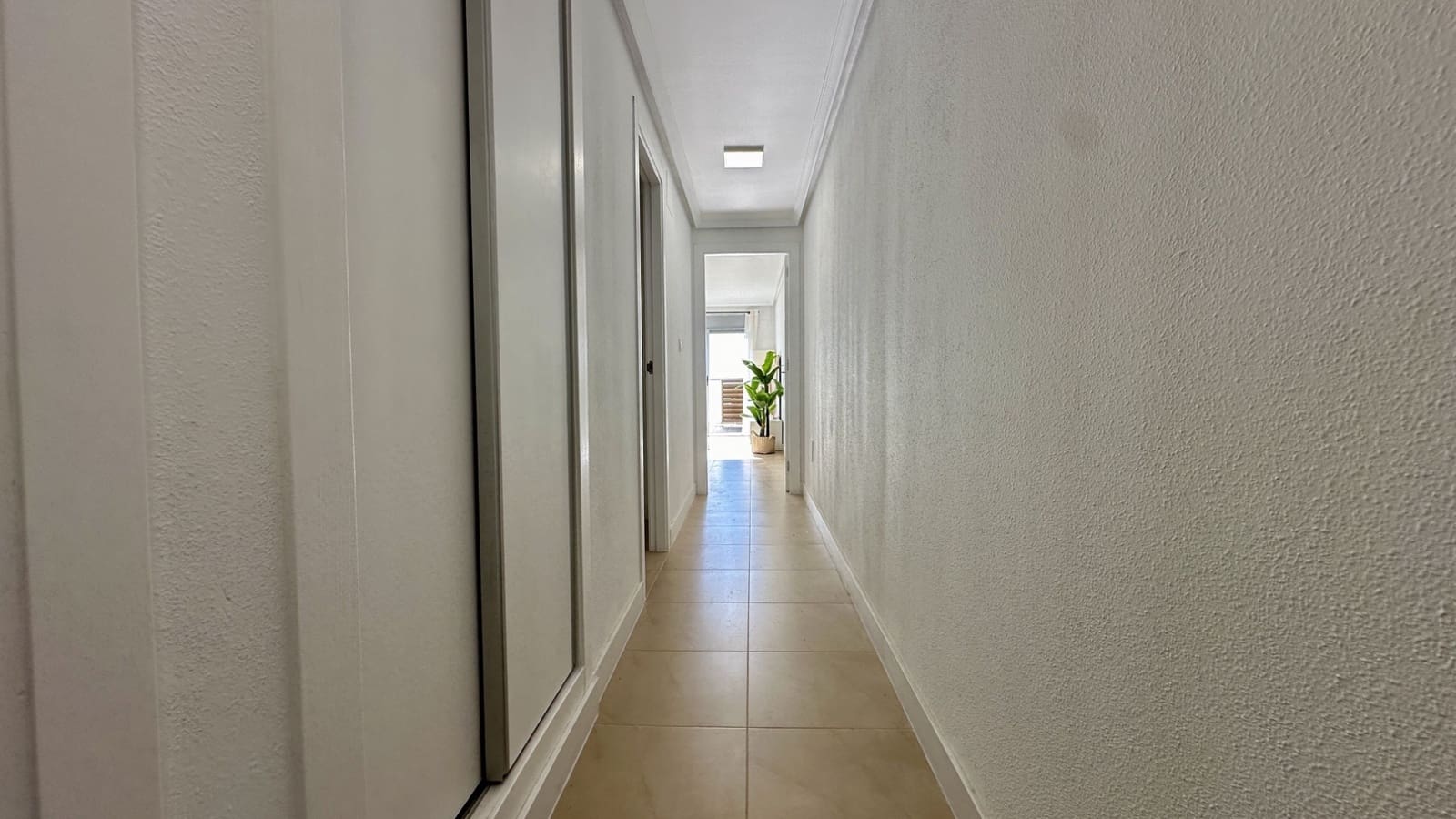 3 soveværelse Lejlighed til salg i Torrevieja - € 155.000 (Ref: 9543315)