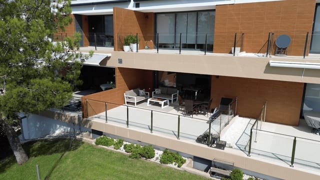 2 bedroom Apartment for sale in Villamartin, Orihuela with pool - € 255,000 (Ref: 9543316)