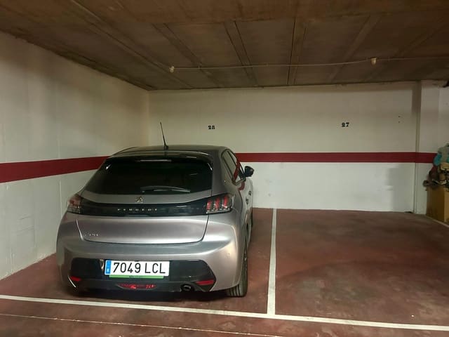 Autotalli myytävänä paikassa Dehesa de Campoamor, Orihuela - 12 000 € (Ref: 9547684)
