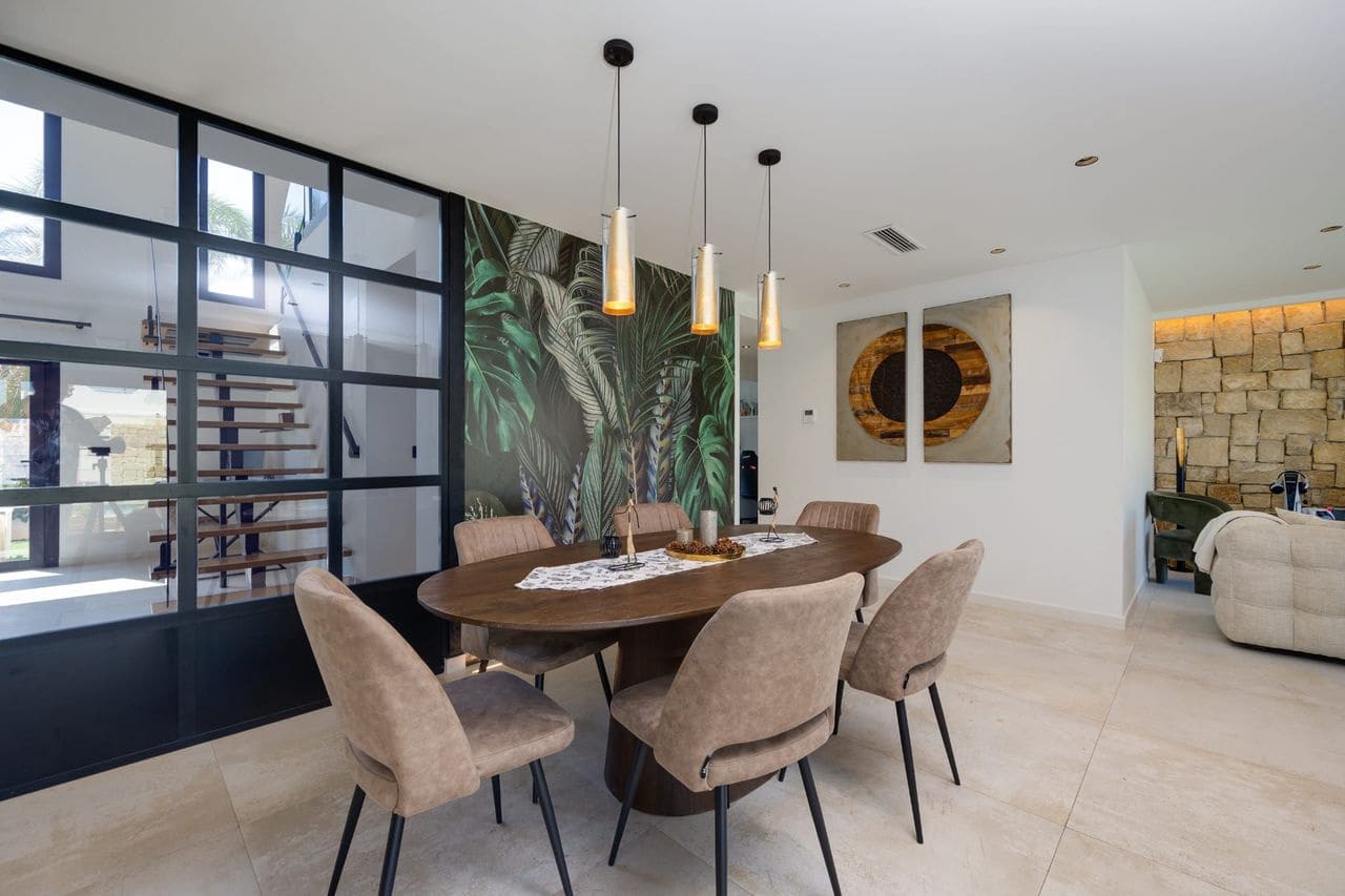 5 quarto Moradia para venda em Torrevieja com piscina - 1 250 000 € (Ref: 9551090)