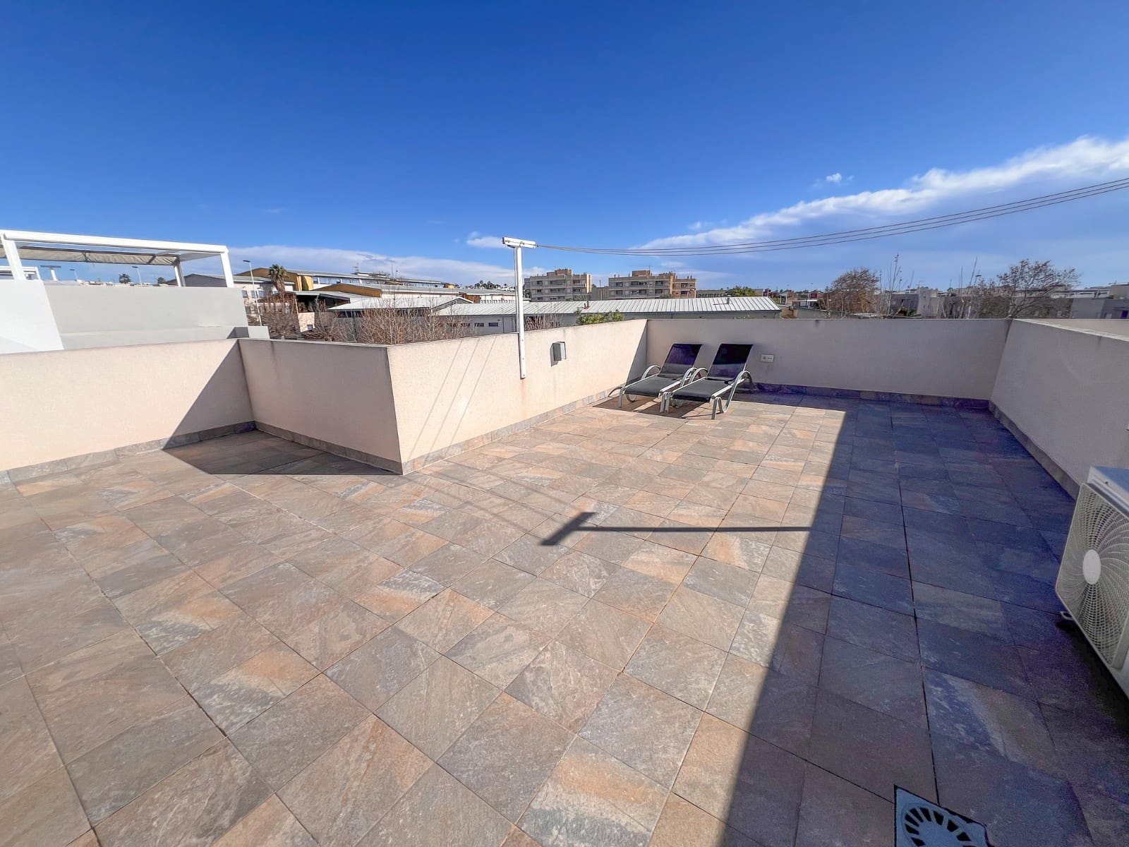 3 sovrum Villa till salu i Torrevieja med pool garage - 399 900 € (Ref: 9555286)