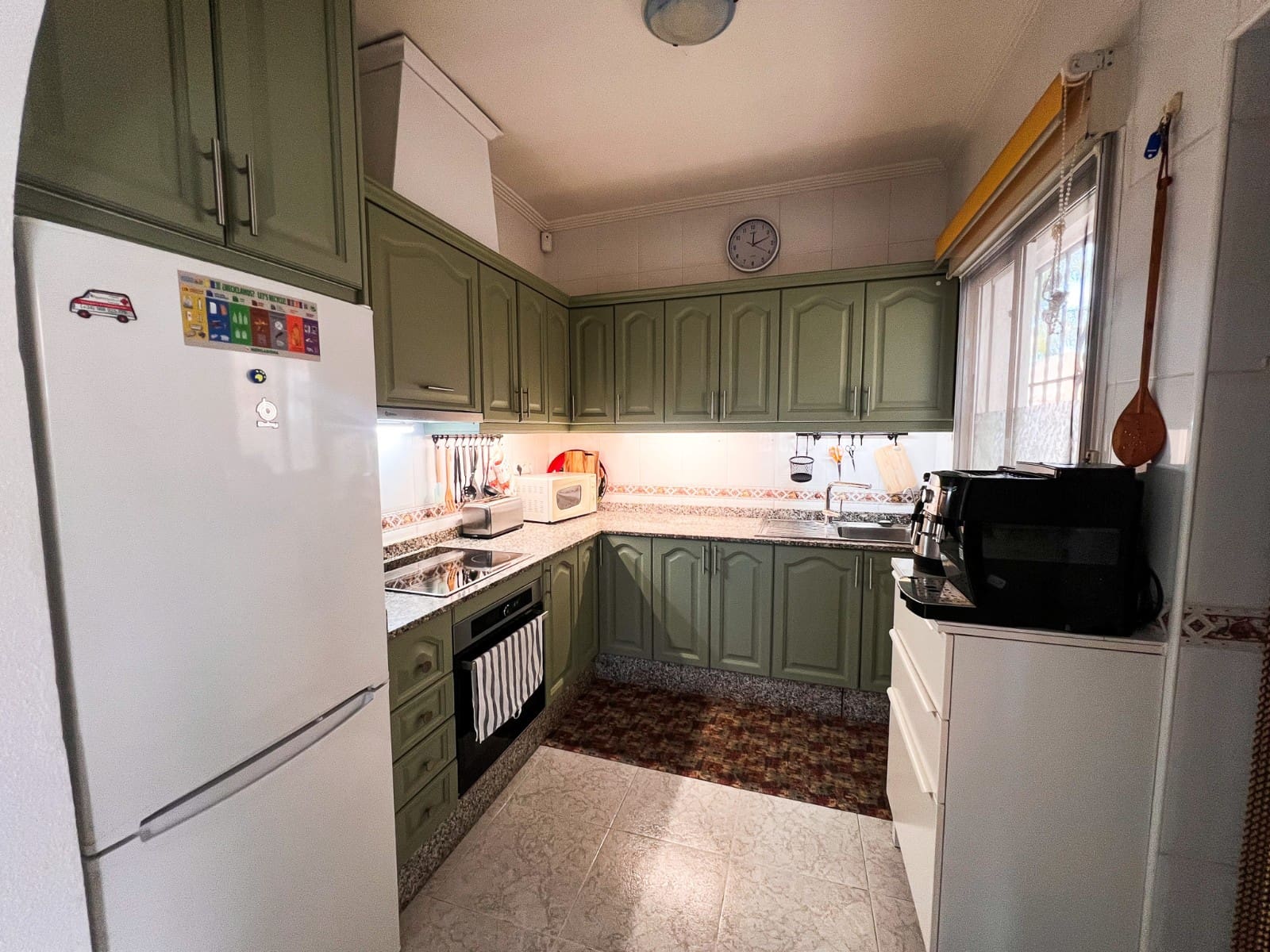 3 soverom Hus til salgs i Torrevieja med svømmebasseng - € 310 000 (Ref: 9555287)