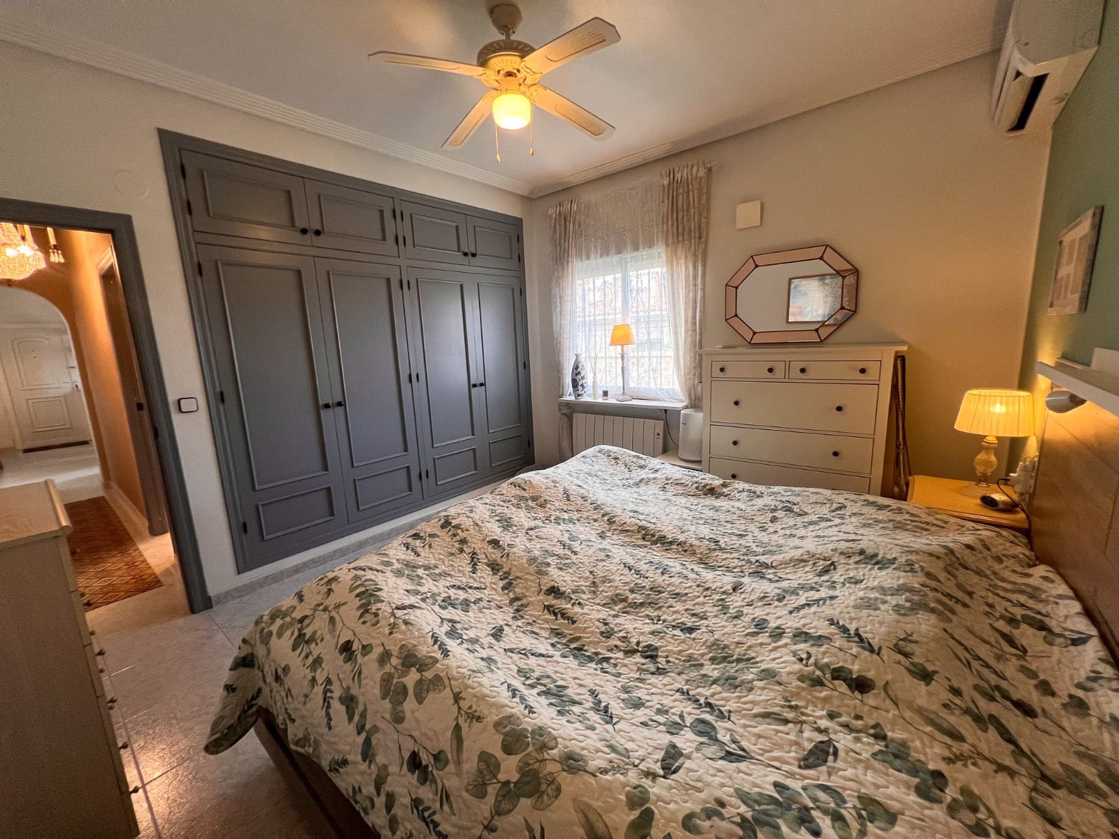 3 soverom Hus til salgs i Torrevieja med svømmebasseng - € 310 000 (Ref: 9555287)