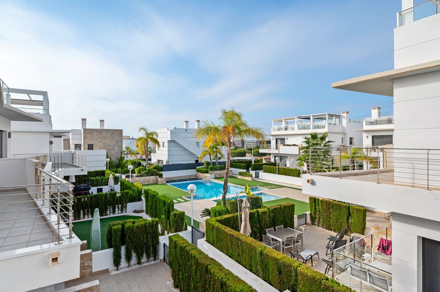 3 bedroom Villa for sale in Ciudad Quesada with pool - € 399,000 (Ref: 9555290)