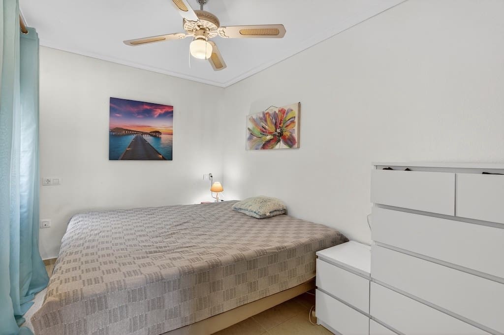 3 soveværelse Lejlighed til salg i Gran Alacant med swimmingpool garage - € 199.000 (Ref: 9555295)