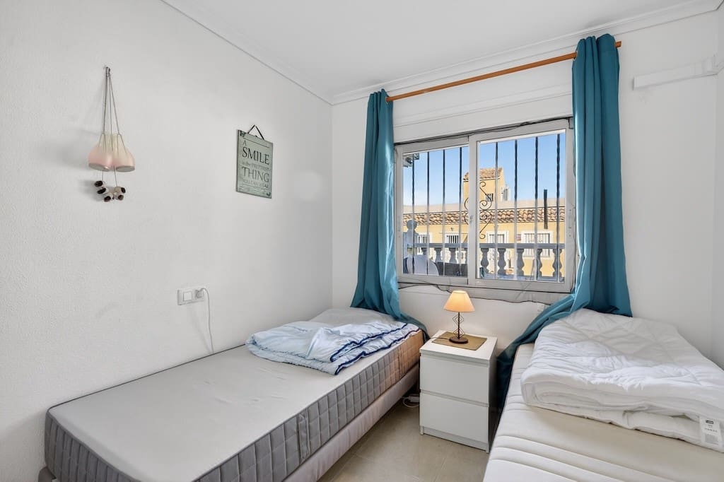 3 soveværelse Lejlighed til salg i Gran Alacant med swimmingpool garage - € 199.000 (Ref: 9555295)