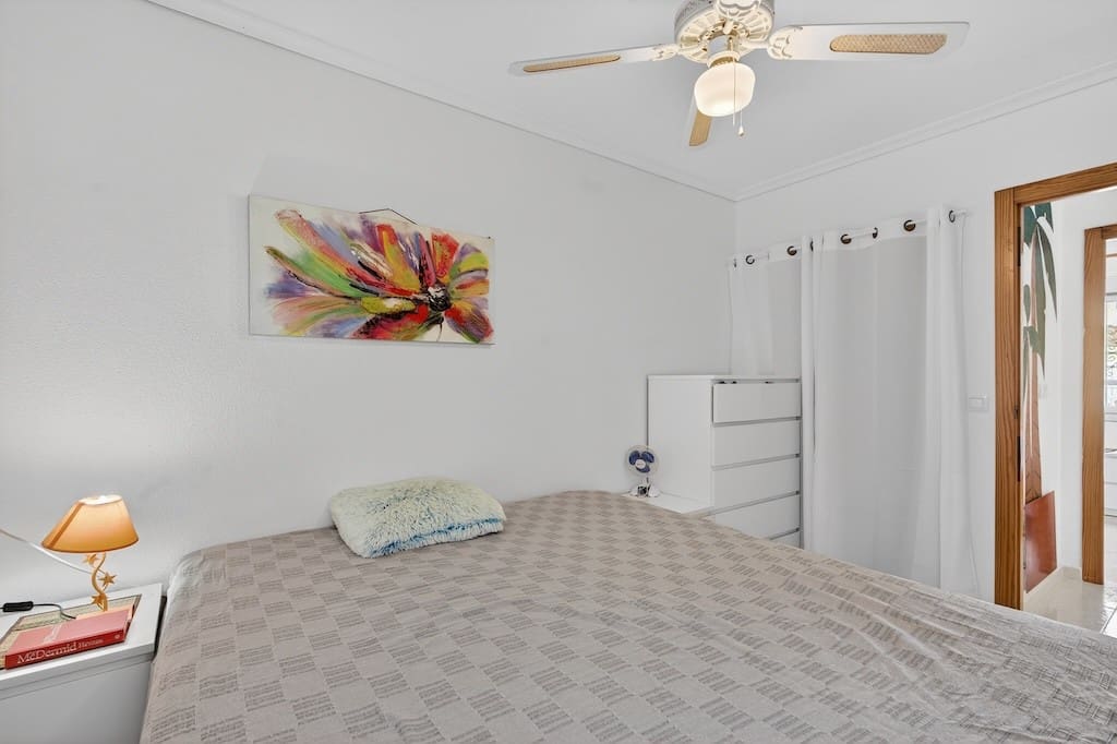 3 soveværelse Lejlighed til salg i Gran Alacant med swimmingpool garage - € 199.000 (Ref: 9555295)