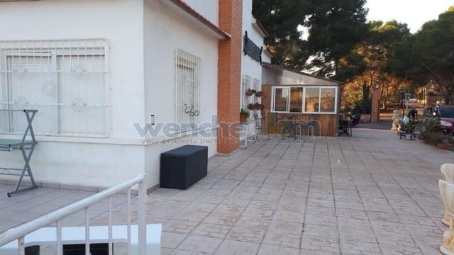 8 Zimmer Villa zu verkaufen in Los Balcones mit Pool Garage - 729.950 € (Ref: 9570867)