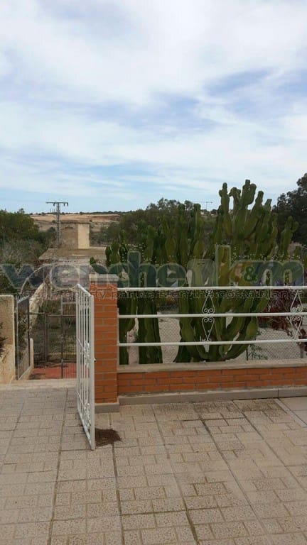 8 Zimmer Villa zu verkaufen in Los Balcones mit Pool Garage - 729.950 € (Ref: 9570867)