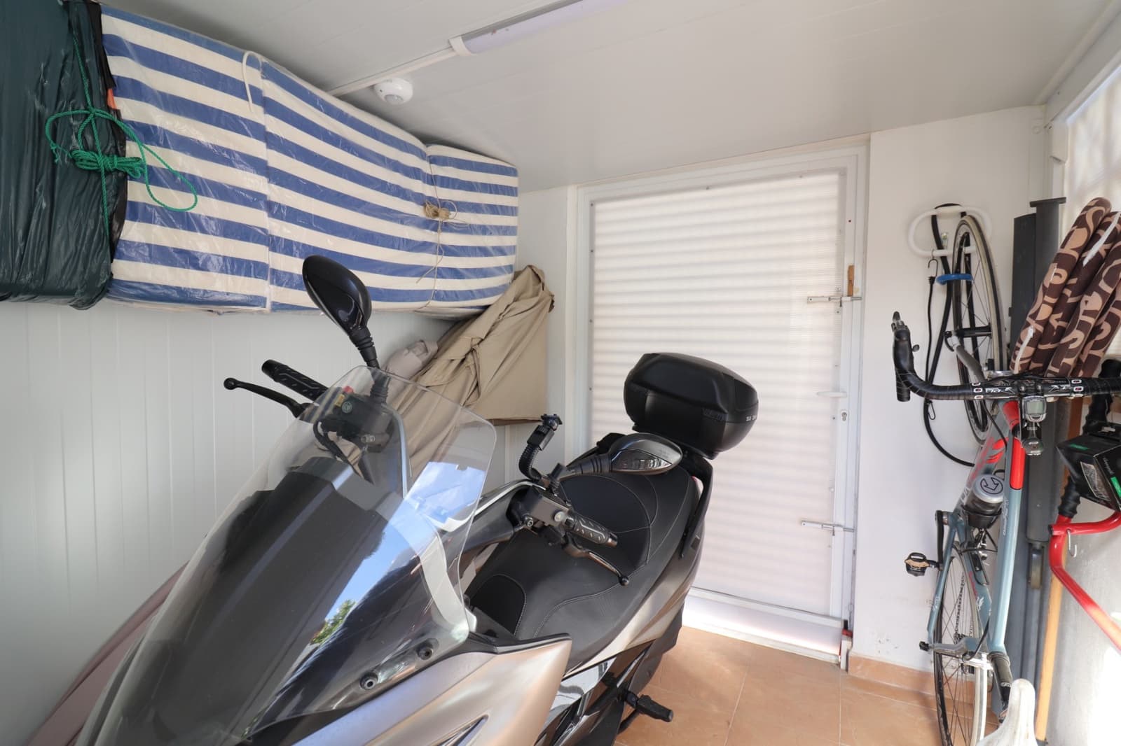 Chalet de 3 habitaciones en Ciudad Quesada en venta con piscina - 330.000 € (Ref: 9570869)