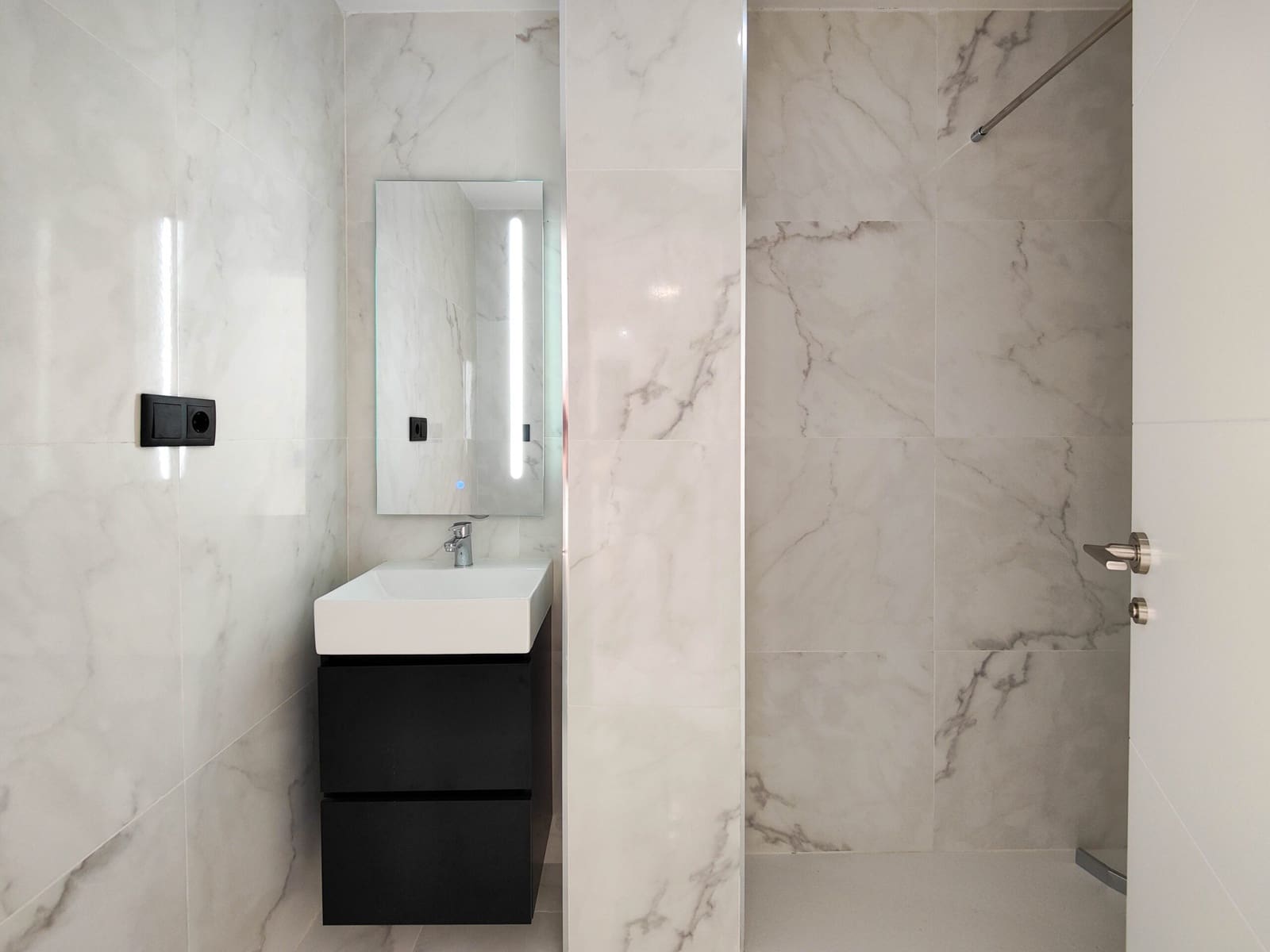 2 makuuhuone Huoneisto myytävänä paikassa Punta Prima mukana uima-altaan - 179 900 € (Ref: 9570895)