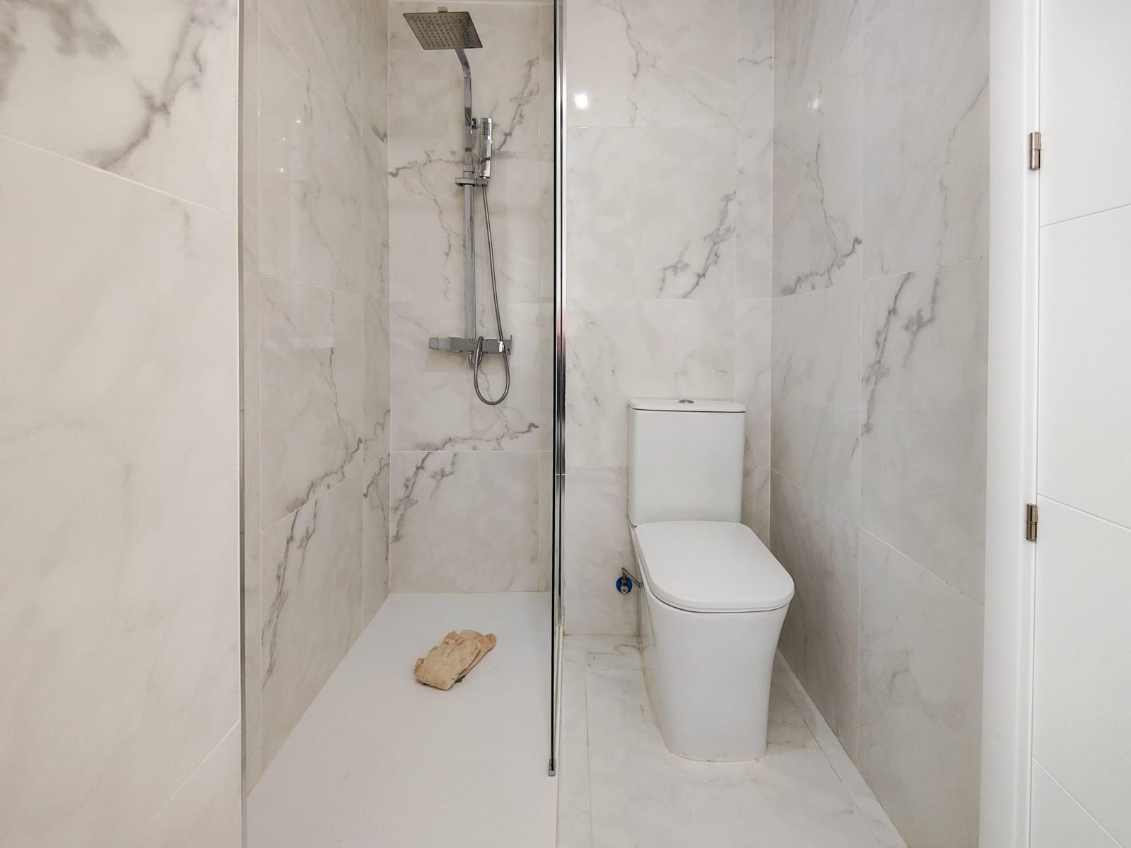 2 makuuhuone Huoneisto myytävänä paikassa Punta Prima mukana uima-altaan - 179 900 € (Ref: 9570895)