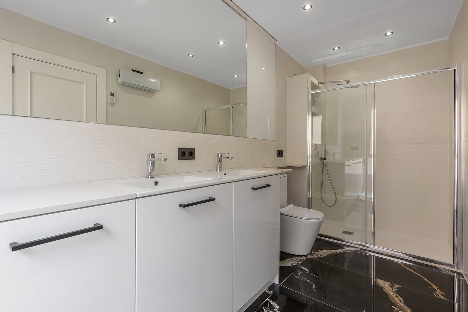 3 Zimmer Apartment zu verkaufen in Los Montesinos mit Garage - 245.900 € (Ref: 9570896)