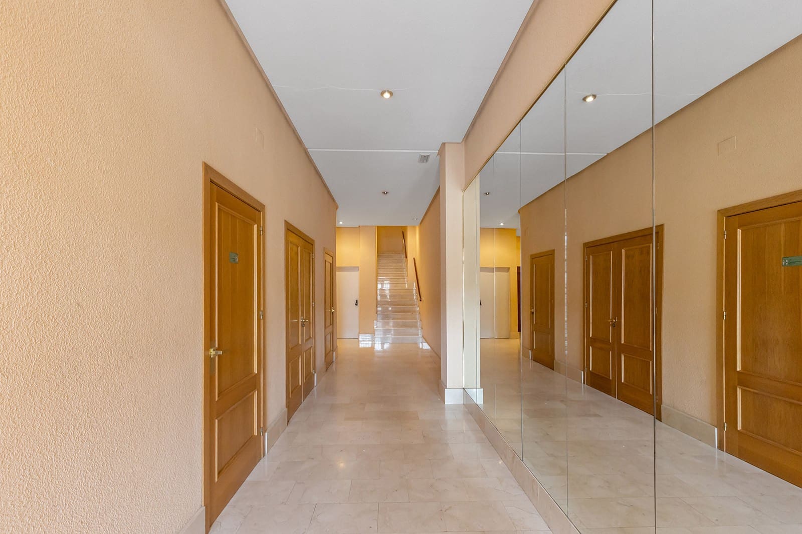 3 Zimmer Apartment zu verkaufen in Los Montesinos mit Garage - 245.900 € (Ref: 9570896)