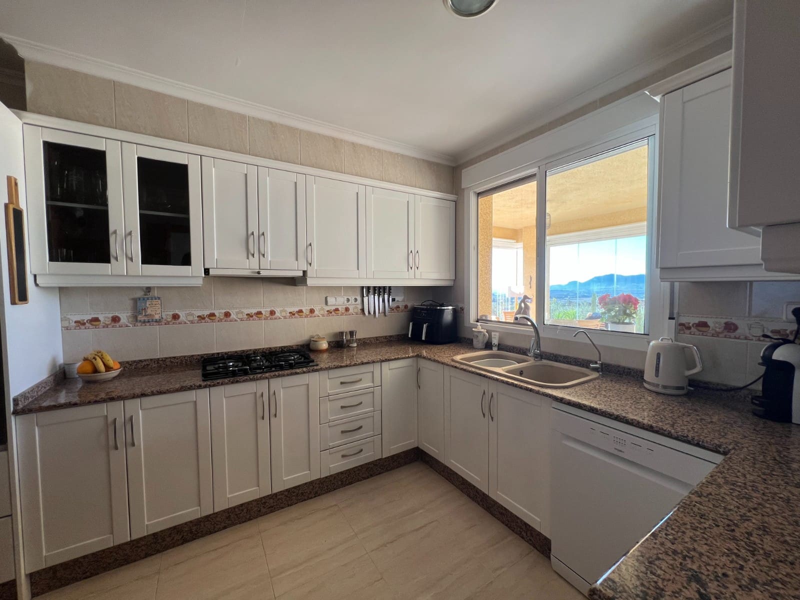 3 camera da letto Villa in vendita in Sax con piscina garage - 399.995 € (Rif: 9574095)