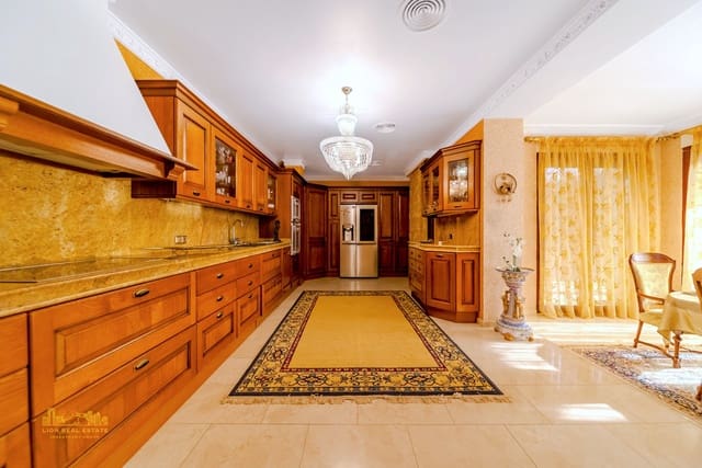 5 camera da letto Villa in vendita in Altea con piscina garage - 2.400.000 € (Rif: 9574097)