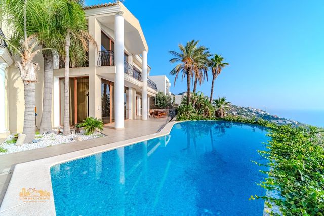 5 slaapkamer Villa te koop in Altea met zwembad garage - € 1.900.000 (Ref: 9574097)