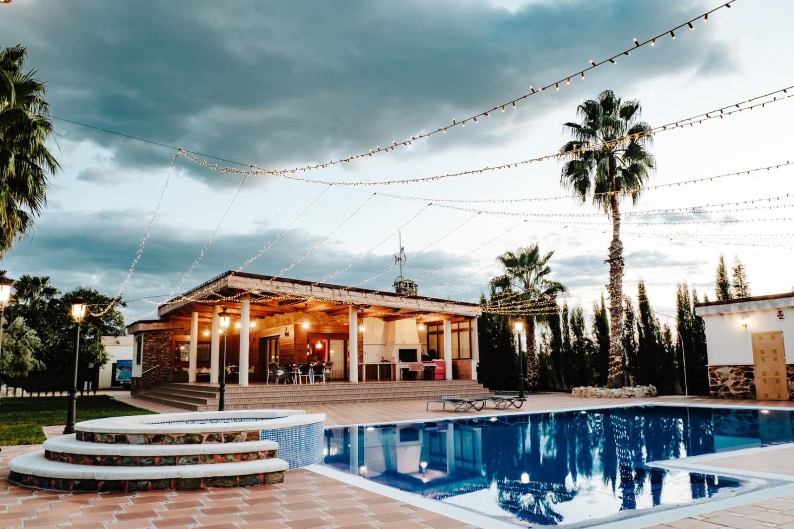 1 makuuhuone Huvila myytävänä paikassa Catral mukana uima-altaan 
autotalli - 675 000 € (Ref: 9574099)