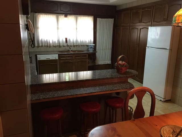 4 slaapkamer Villa te koop in Muro de Alcoy met zwembad garage - € 350.000 (Ref: 9574101)