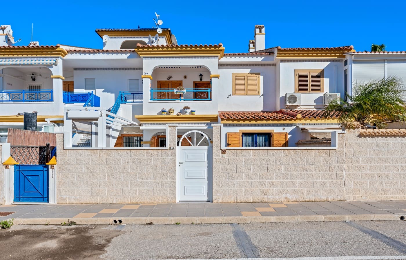 2 camera da letto Appartamento sulla Spiaggia in vendita in Pilar de la Horadada con piscina - 169.000 € (Rif: 9576276)