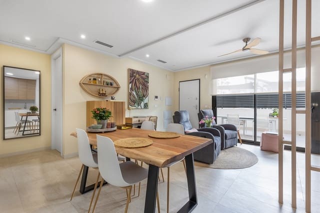 Apartamento Playa de 2 habitaciones en La Mata, Torrevieja en venta con piscina - 295.000 € (Ref: 9578570)