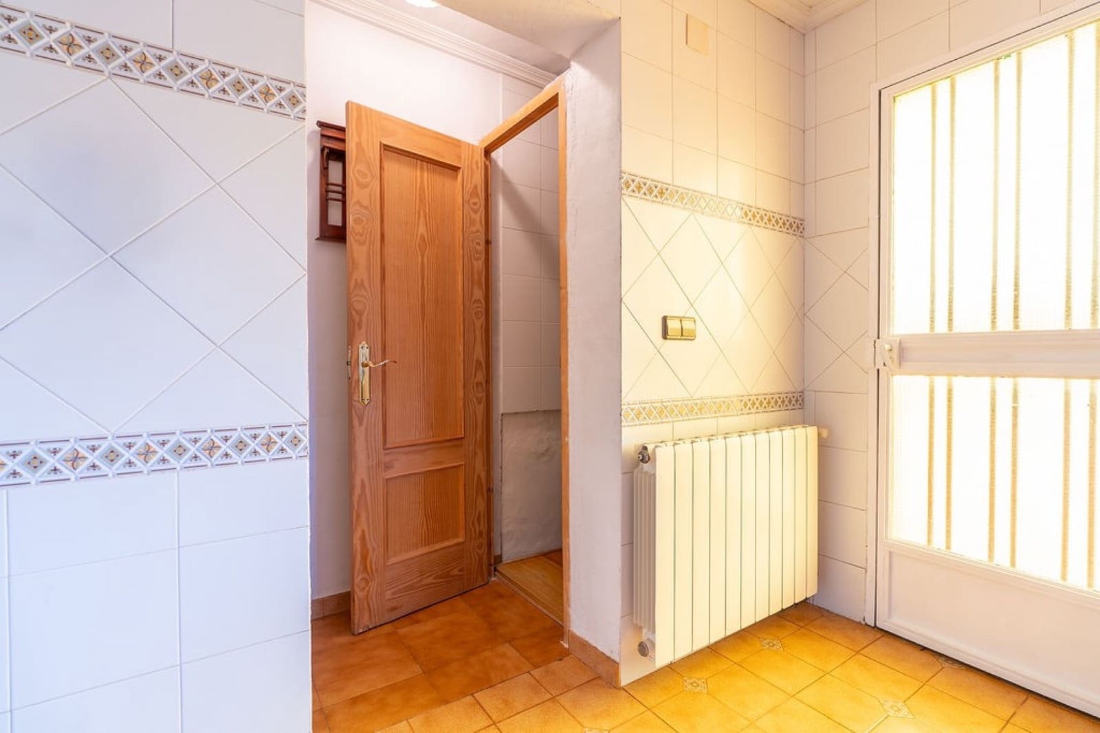 3 sovrum Finca/Hus på landet till salu i Hondon de las Nieves med pool garage - 264 950 € (Ref: 9594697)