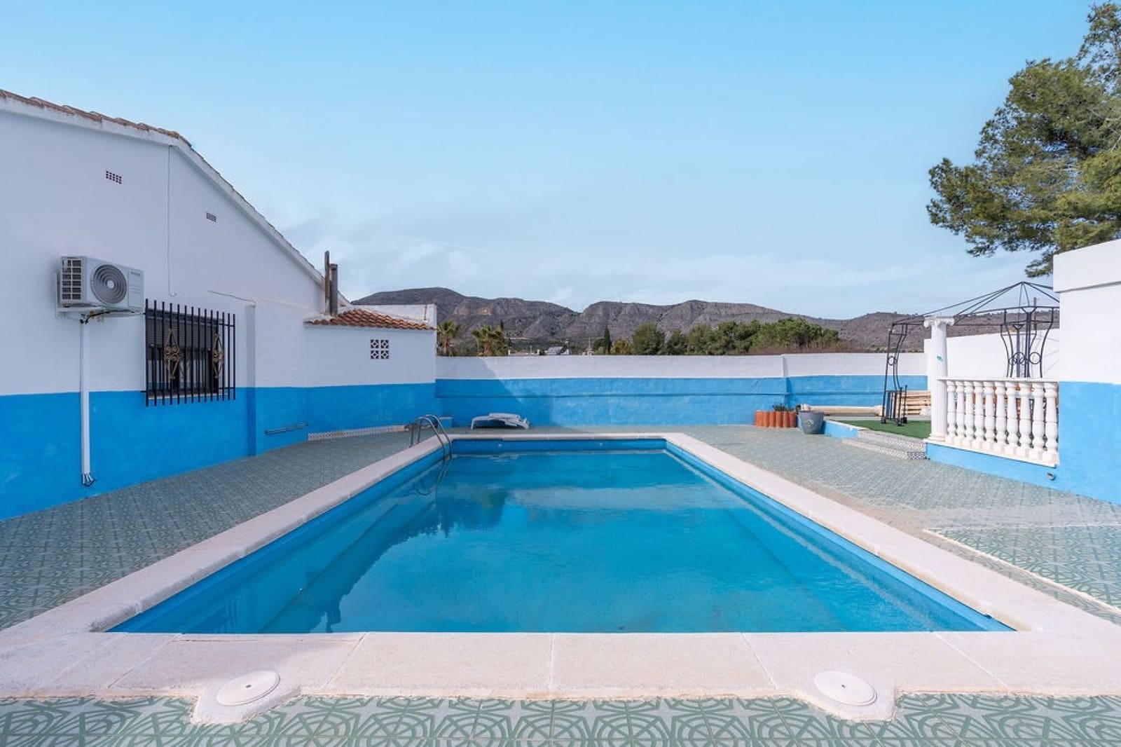3 sovrum Finca/Hus på landet till salu i Hondon de las Nieves med pool garage - 264 950 € (Ref: 9594697)