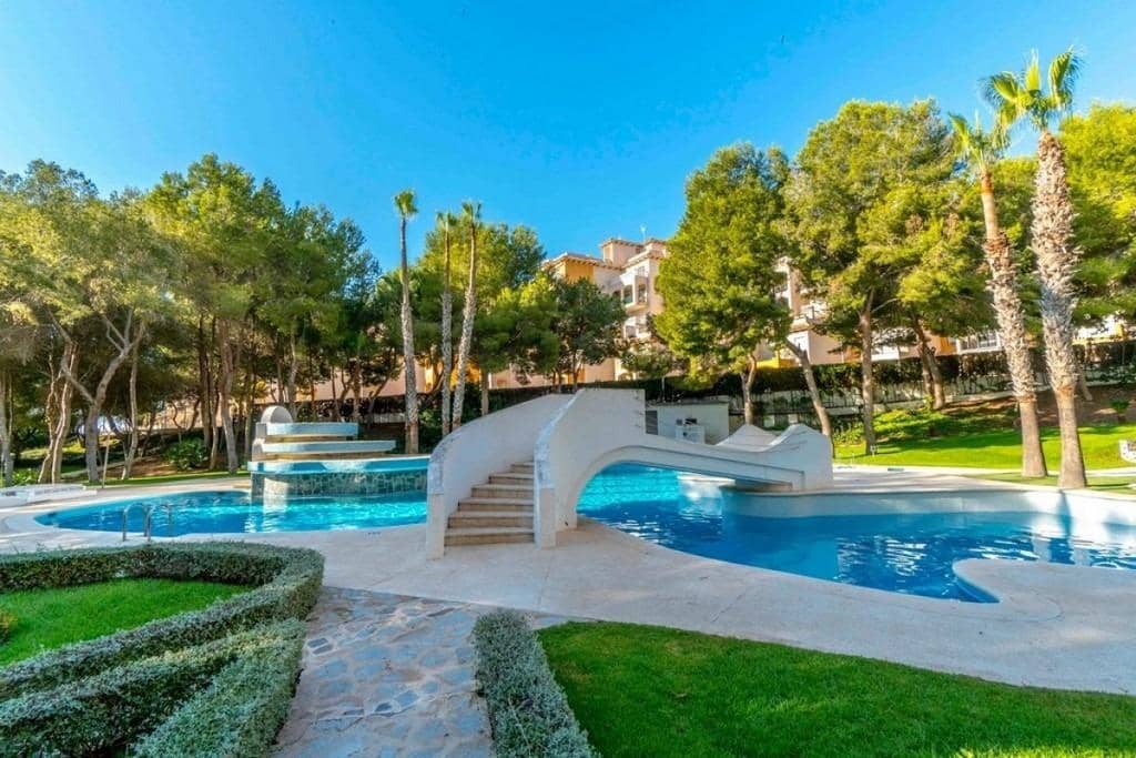 3 soveværelse Lejlighed til salg i Dehesa de Campoamor med swimmingpool - € 215.000 (Ref: 9594804)