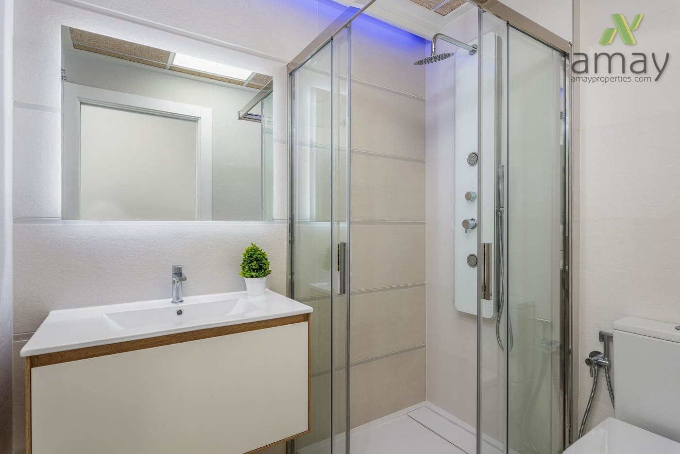 3 slaapkamer Penthouse te koop in Los Balcones met zwembad garage - € 359.000 (Ref: 9598787)