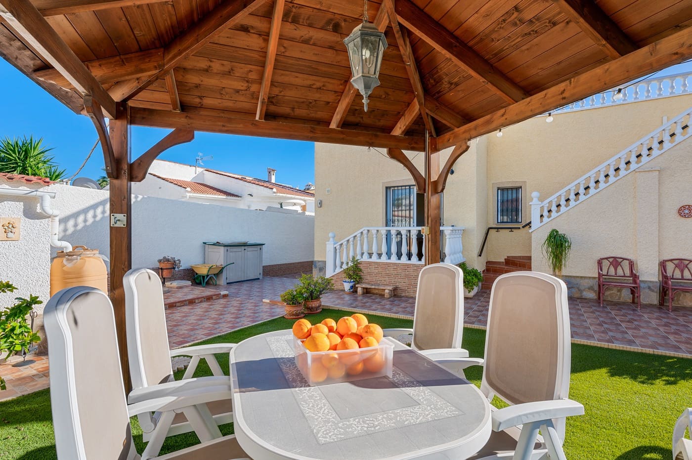 4 soveværelse Villa til salg i Dona Pepa med swimmingpool - € 449.500 (Ref: 9607620)