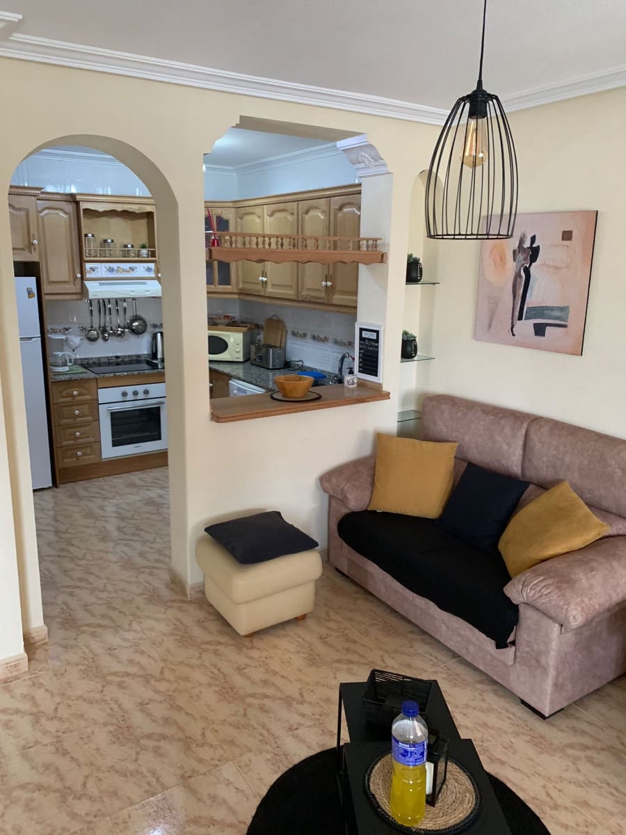 3 quarto Casa em Banda para venda em Filipinas com piscina garagem - 249 000 € (Ref: 9611235)