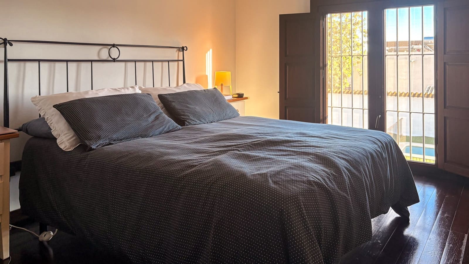 Chalet de 4 habitaciones en Santa Pola en venta con piscina - 890.000 € (Ref: 9611240)