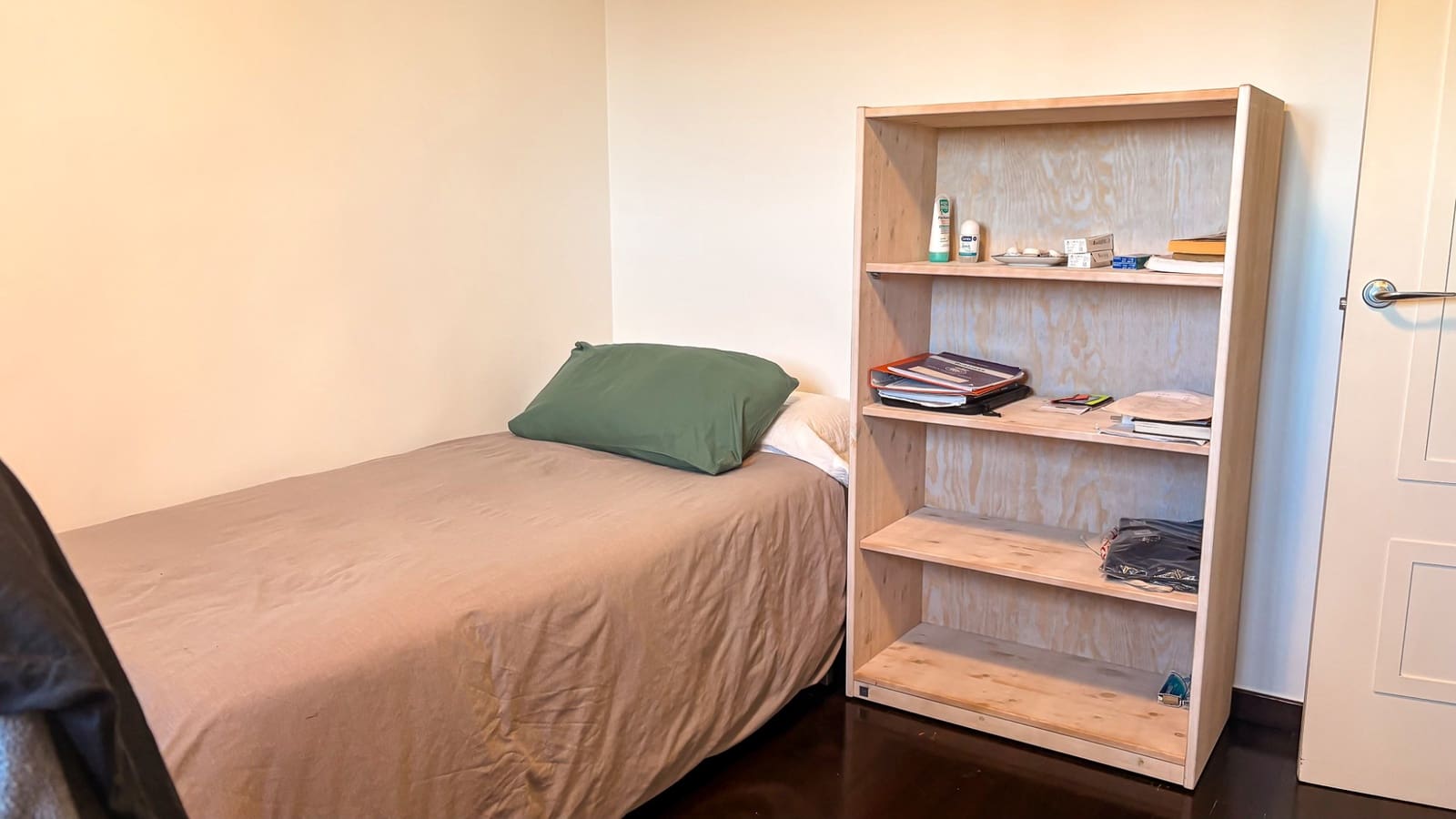 Chalet de 4 habitaciones en Santa Pola en venta con piscina - 890.000 € (Ref: 9611240)