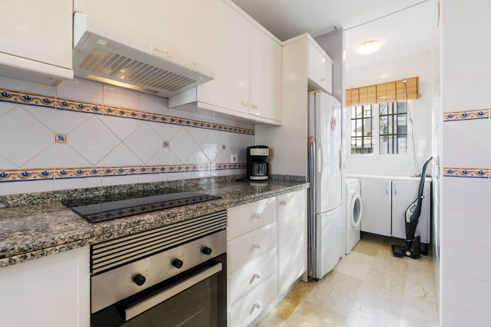 3 bedroom Villa for sale in Villamartin with pool - € 359,000 (Ref: 9611241)