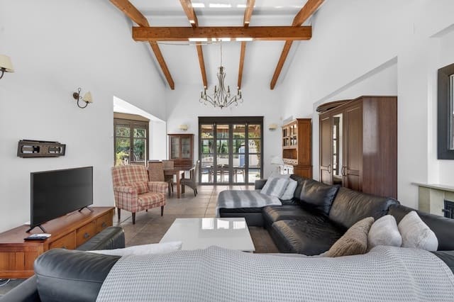 Chalet de 4 habitaciones en Cap Martí - El Tossalet - Pinomar, Javea / Xàbia en venta con piscina garaje - 950.000 € (Ref: 9611243)