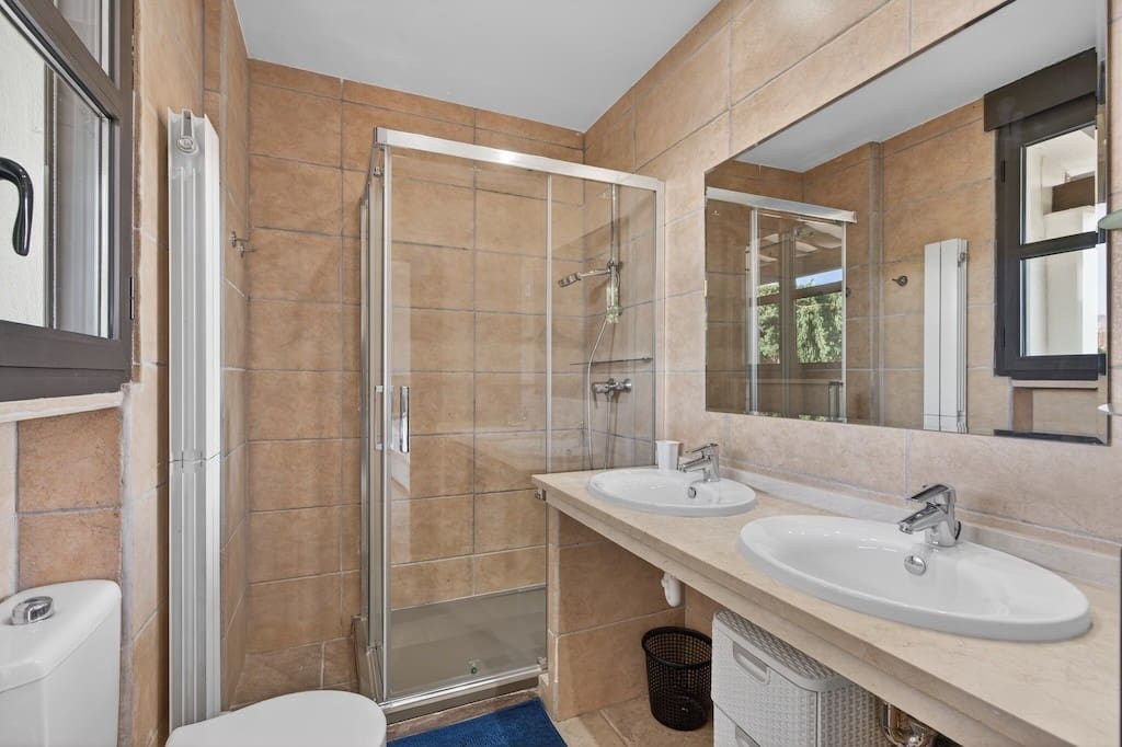 Chalet de 4 habitaciones en Javea / Xàbia en venta con piscina garaje - 950.000 € (Ref: 9611243)