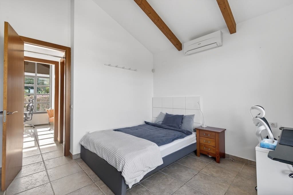 Chalet de 4 habitaciones en Javea / Xàbia en venta con piscina garaje - 950.000 € (Ref: 9611243)