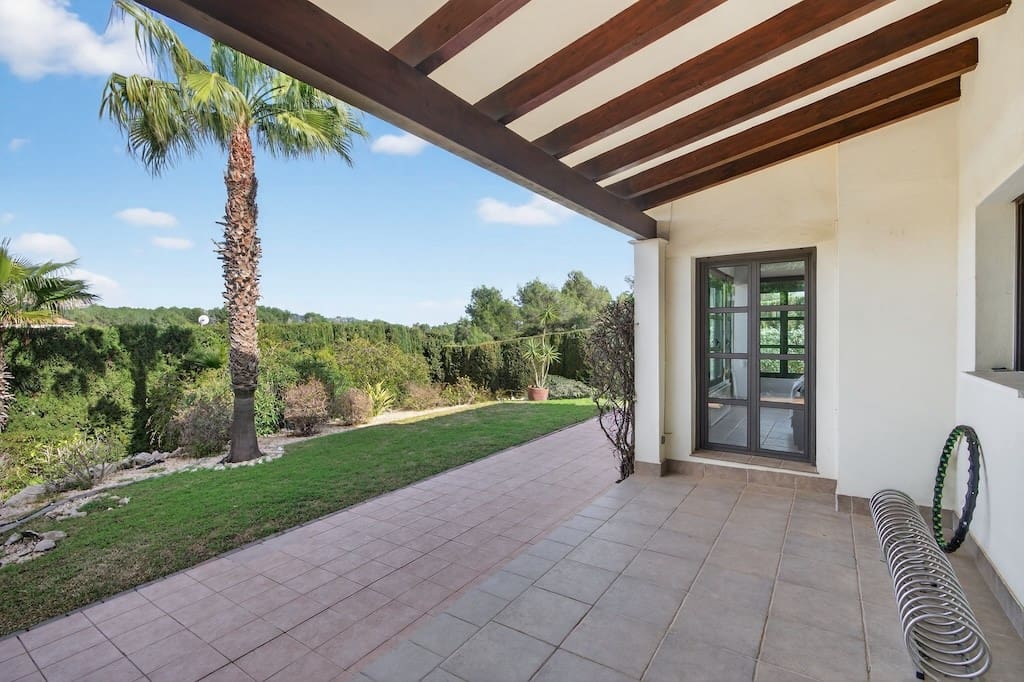 Chalet de 4 habitaciones en Javea / Xàbia en venta con piscina garaje - 950.000 € (Ref: 9611243)