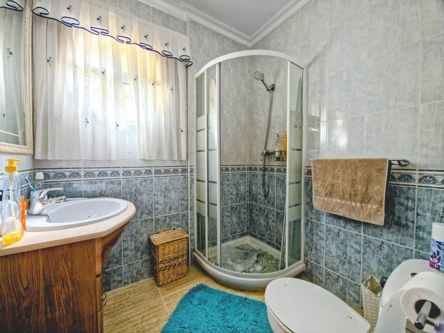 3 bedroom Villa for sale in Filipinas with pool garage - € 330,000 (Ref: 9611244)