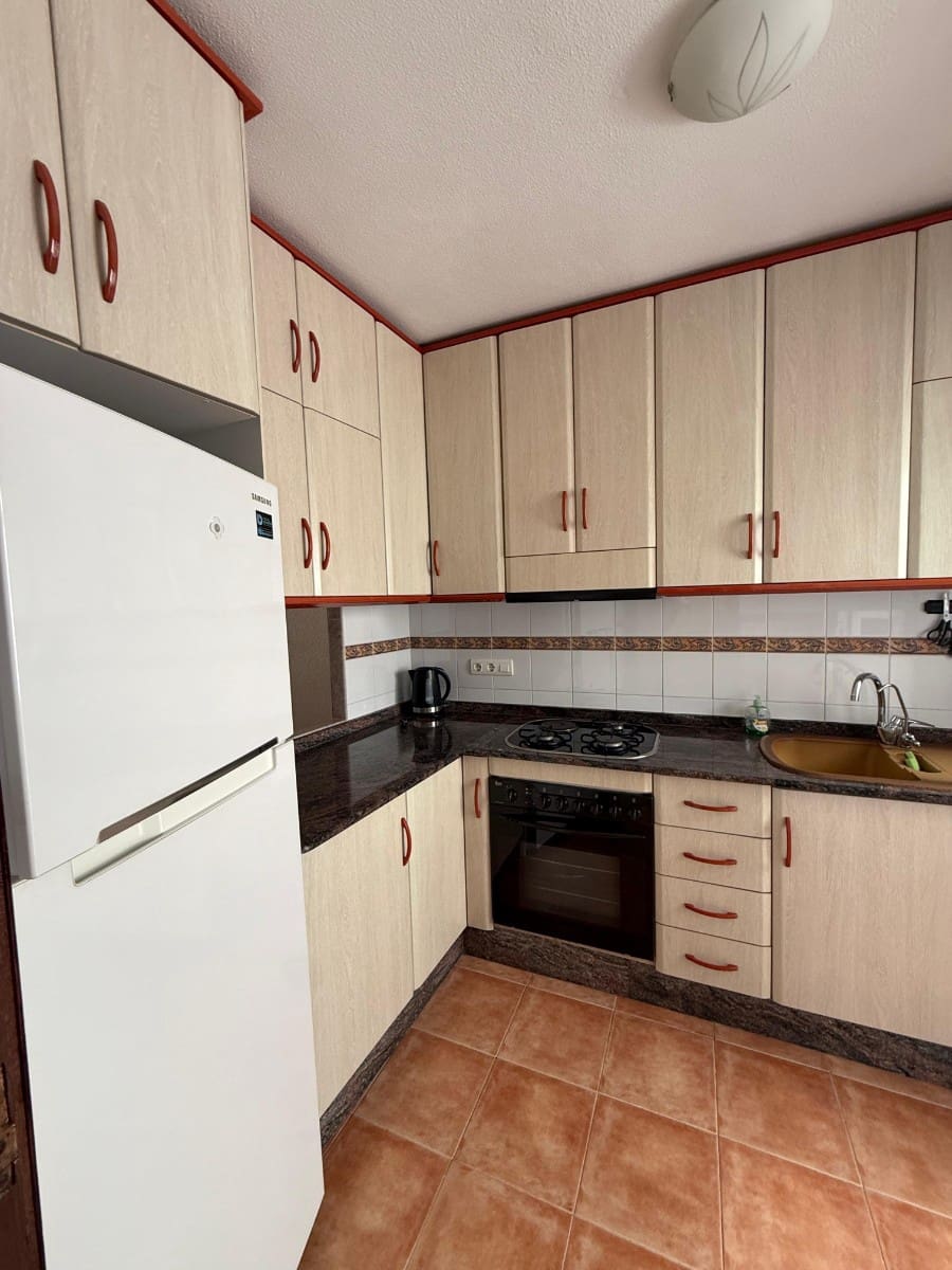 3 bedroom Beach Apartment for sale in Torrevieja - € 199,900 (Ref: 9611254)