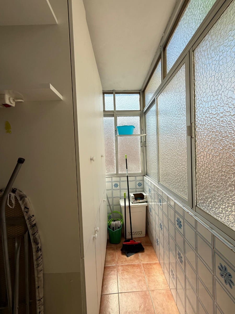 3 bedroom Beach Apartment for sale in Torrevieja - € 199,900 (Ref: 9611254)