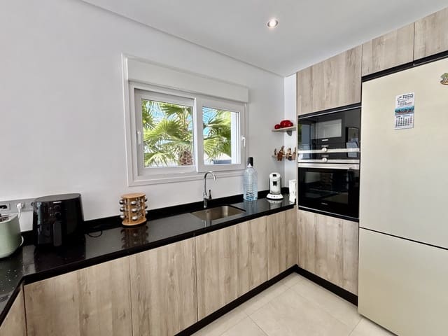 3 bedroom Villa for sale in Benijófar - € 569,500 (Ref: 9615259)