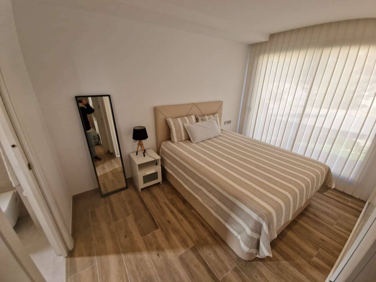 3 bedroom Villa for sale in Monforte del Cid with pool - € 795,000 (Ref: 9619096)