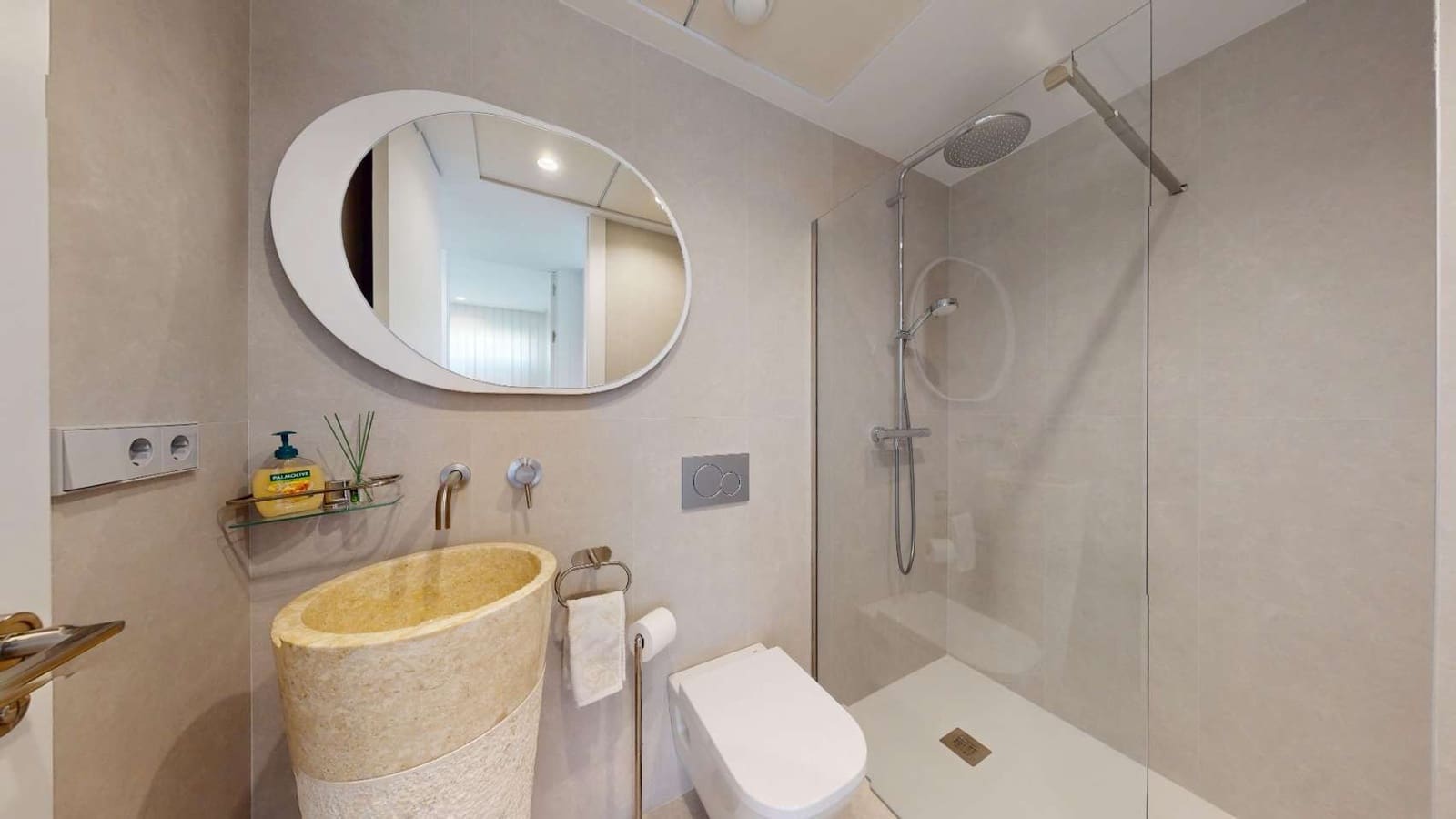 3 bedroom Villa for sale in Monforte del Cid with pool - € 795,000 (Ref: 9619096)