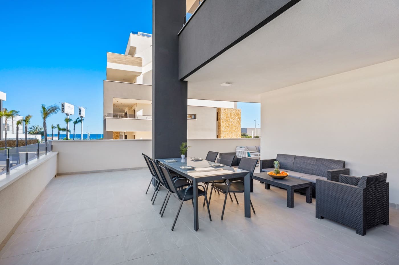 3 Zimmer Apartment zu verkaufen in Playa Flamenca mit Pool Garage - 589.900 € (Ref: 9627343)